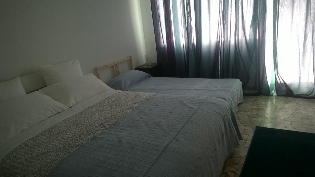 Der Bahnhof B&B Pisa Buitenkant foto